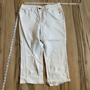 White denim capris